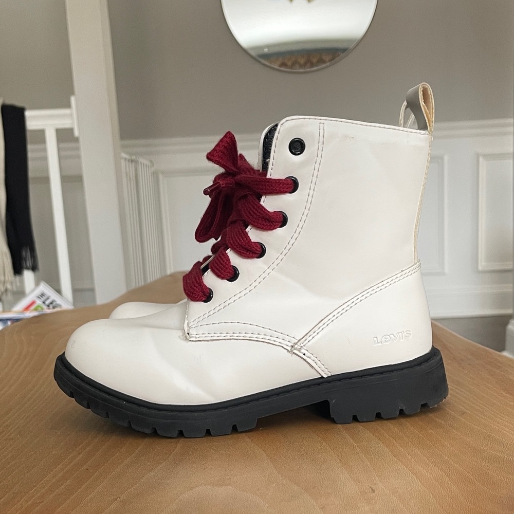 Levi's Kids White, Black and Red Lace-Up Boots